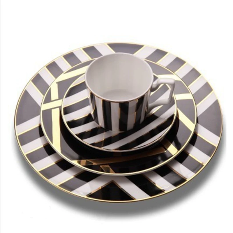 Luxe Ceramic Dinnerware Set with Gold Accents - Image 4